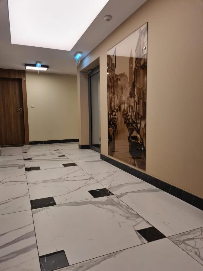 Venice Villa Apartment, Self Check-In 24H, Free Parking Познань Экстерьер фото